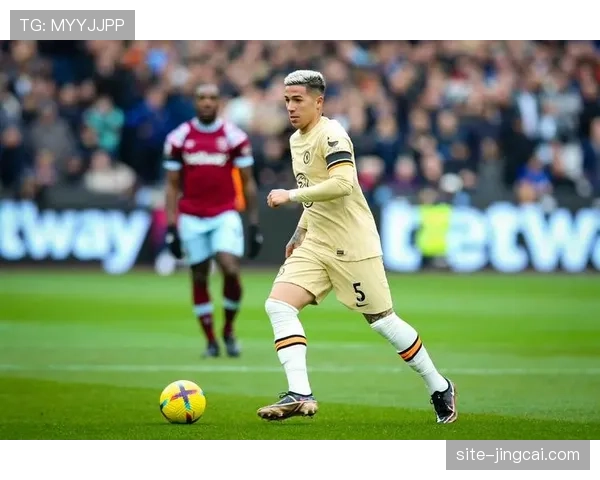 恩佐费尔南德斯中场拦截价值凸显 世界杯拦截成功率高达85%